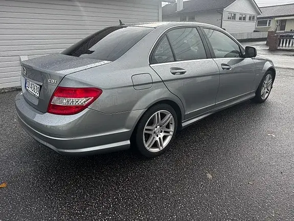 Mercedes-Benz C 220 D 2008 photo 4