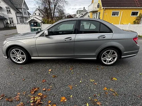 Mercedes-Benz C 220 D 2008 photo 5