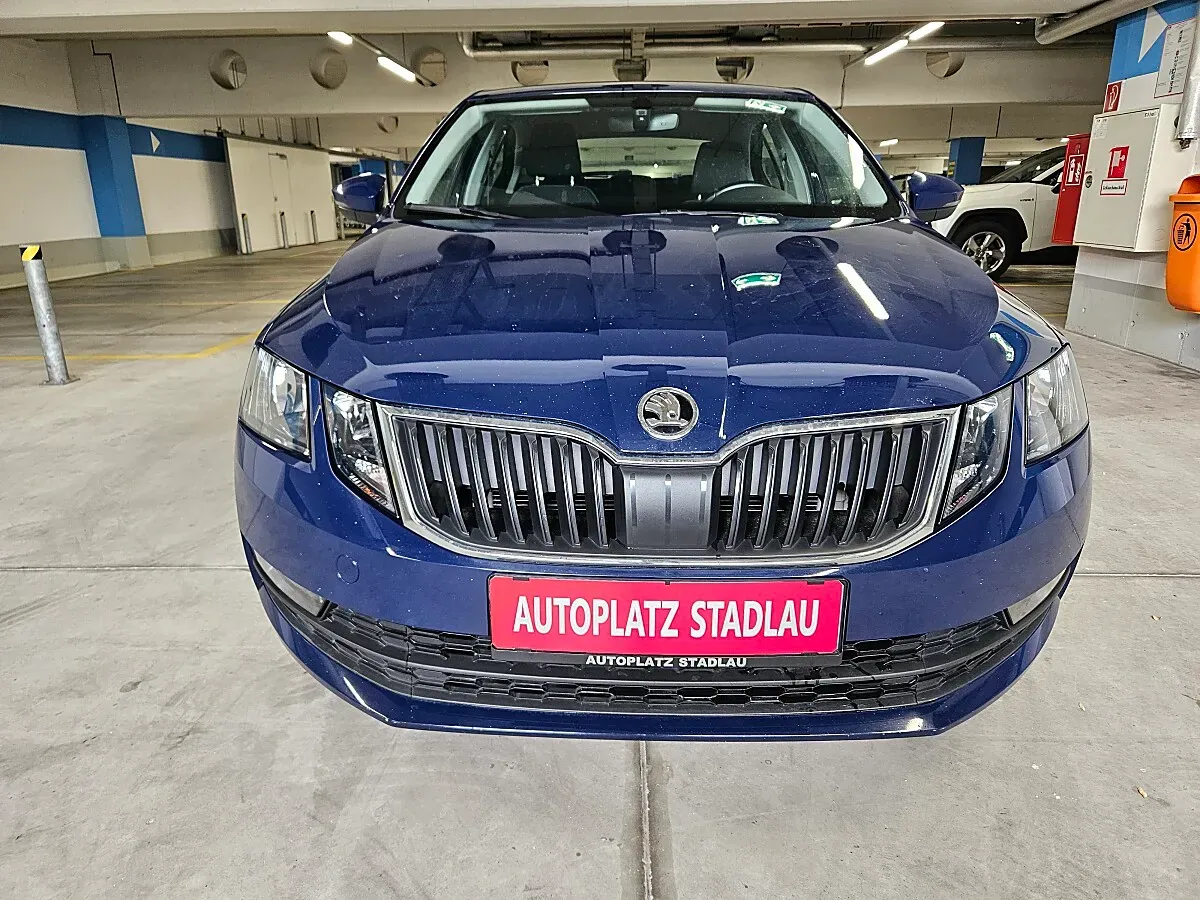 Skoda Octavia 2018 photo 3