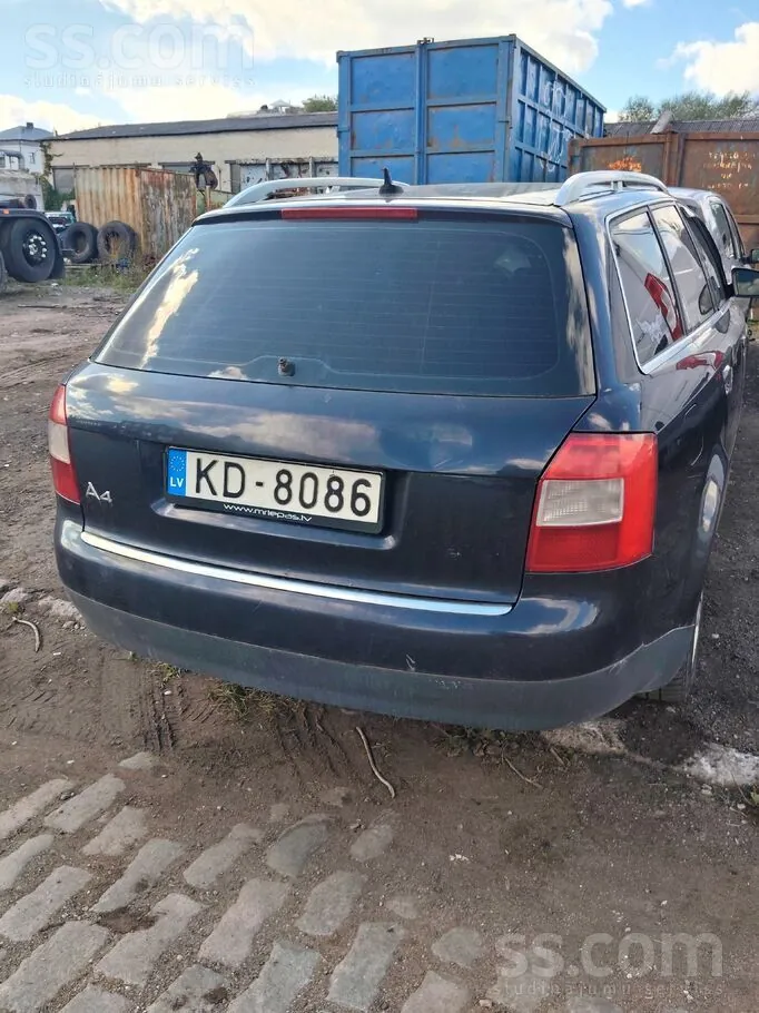 Audi A4 2002 photo 3