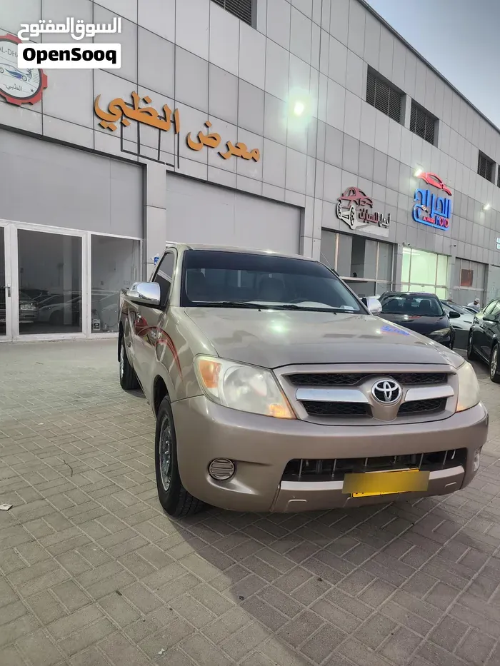 Toyota Hilux 2008 photo 2