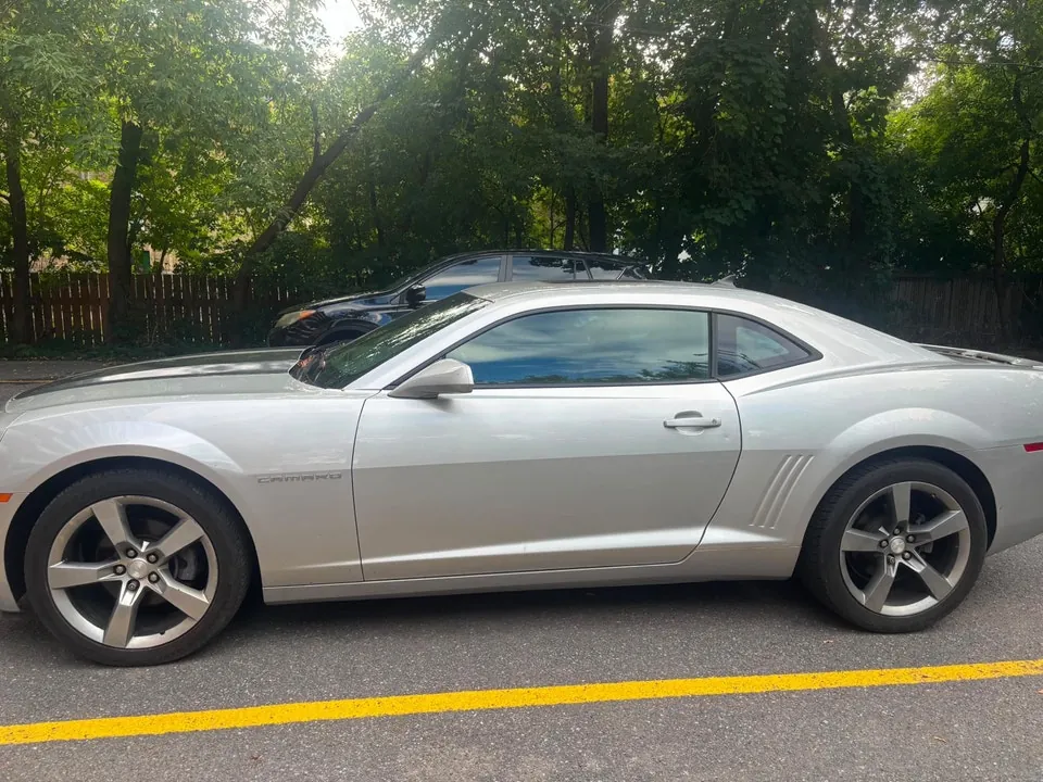 Chevrolet Camaro 2010 photo 4