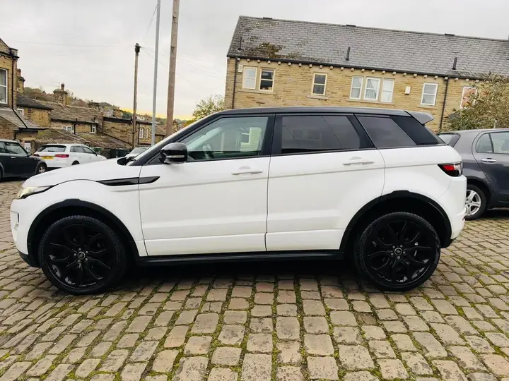 Land Rover Range Rover Evoque 2013 photo 3