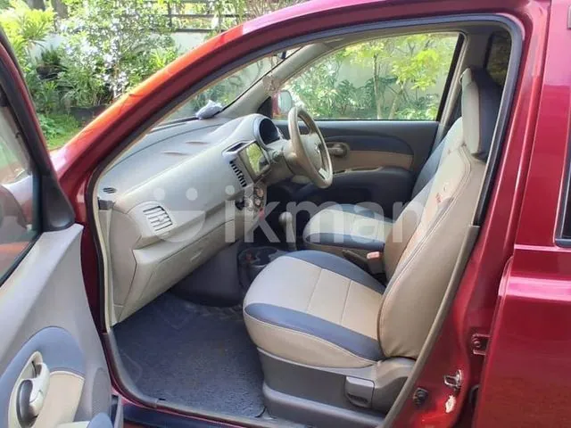Nissan March 2007 photo 4