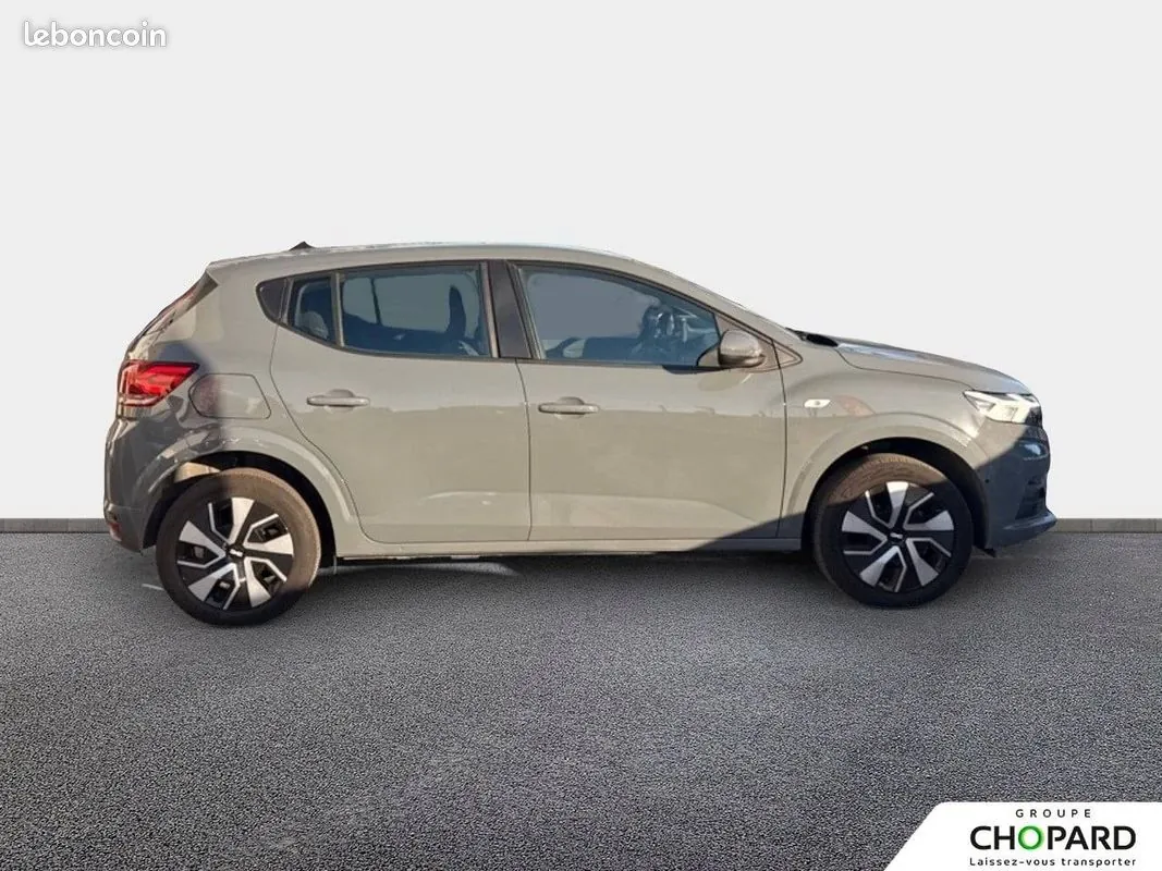 Dacia Sandero 2025 photo 4