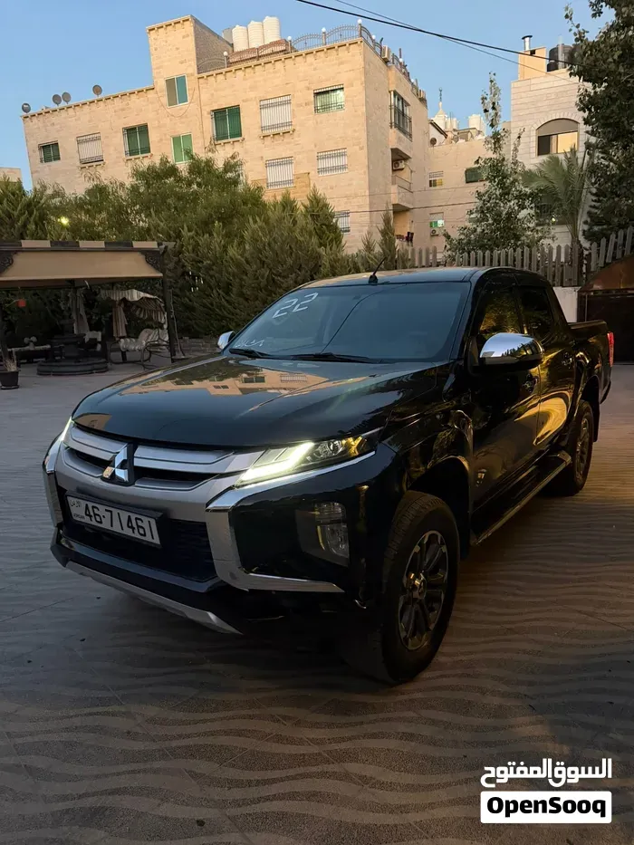 Mitsubishi L200 2022 photo 3