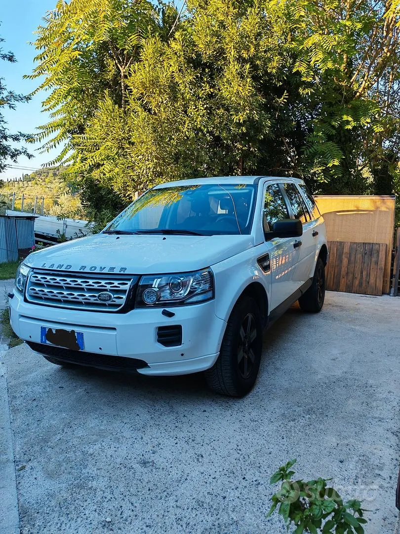 Land Rover Freelander 2 2013 photo 4