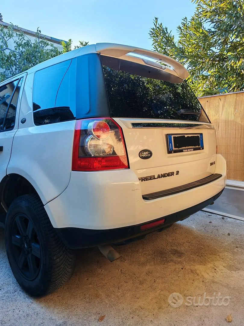 Land Rover Freelander 2 2013 photo 5