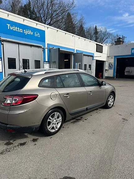 Renault Megane 2011 photo 5