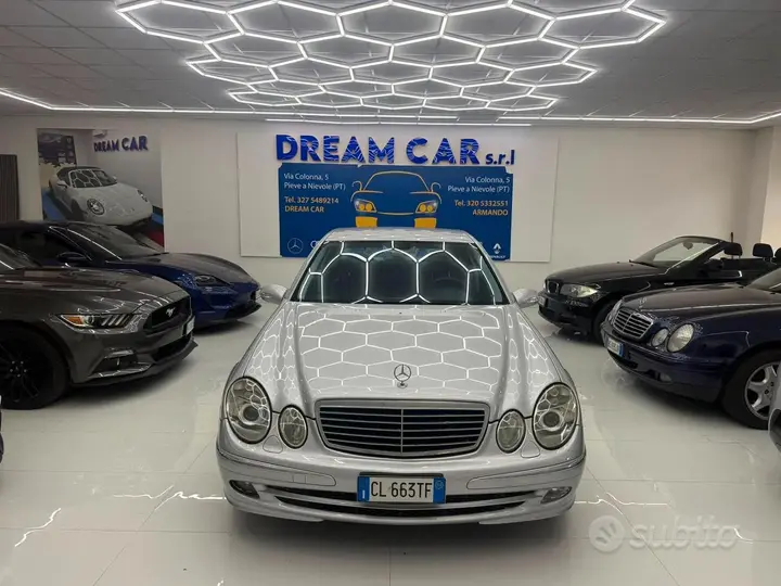 Mercedes-Benz E 270 2004 photo 2