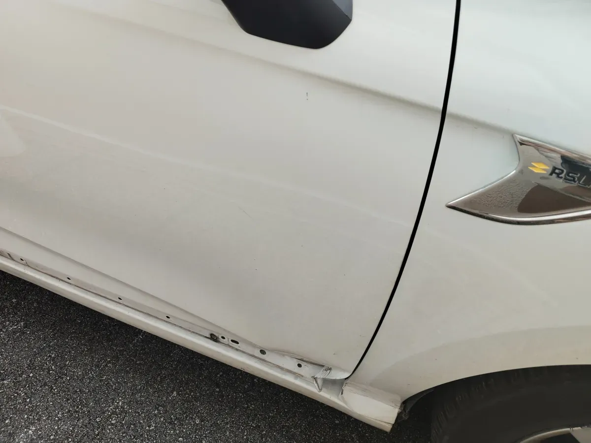 Renault Clio 2021 photo 2
