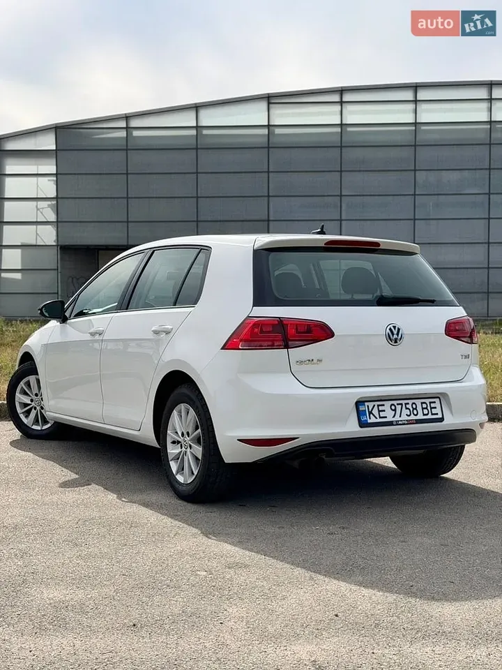Volkswagen Golf 2015 photo 5