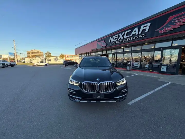 BMW X5 2019 photo 2