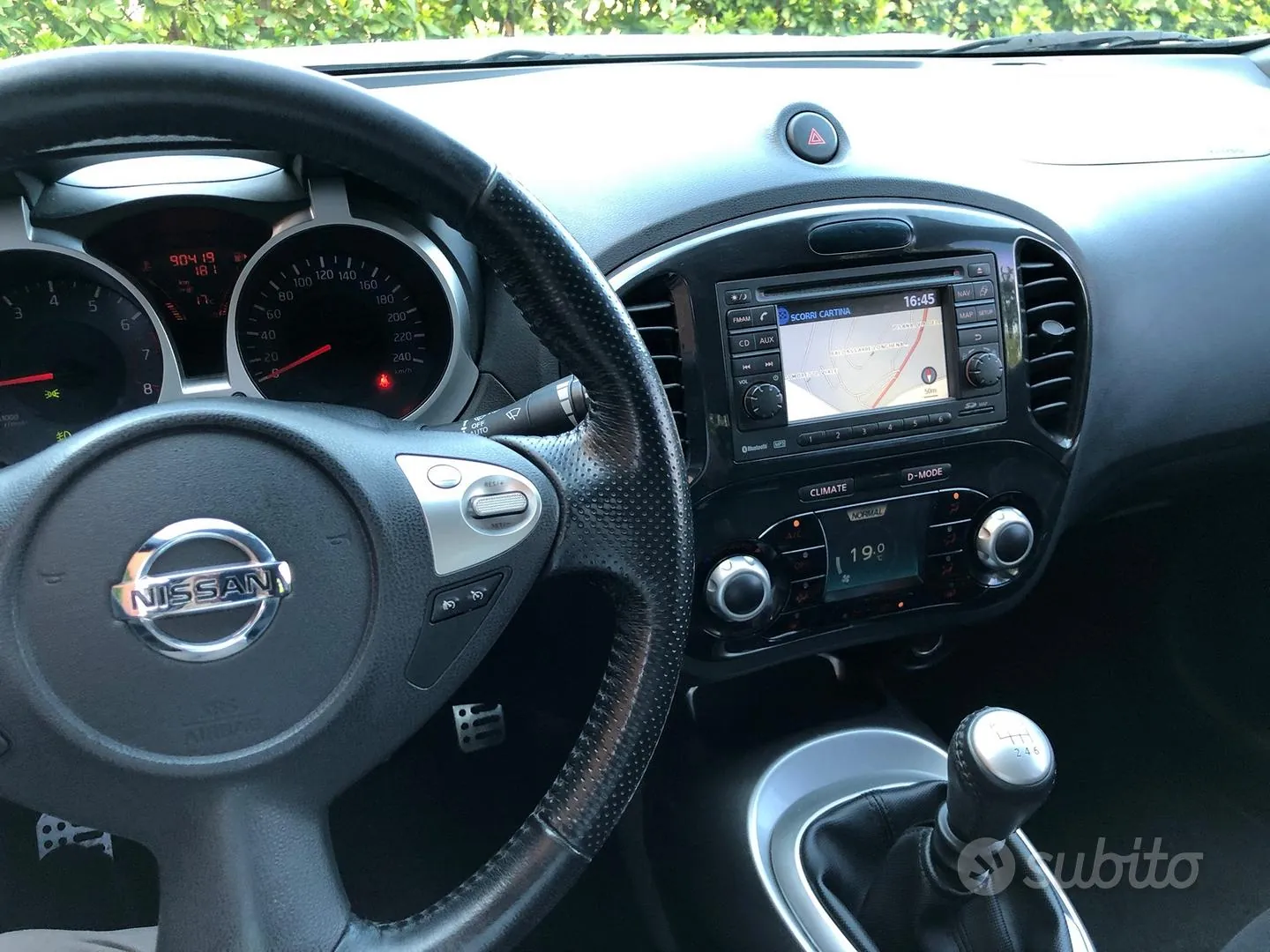 Nissan Juke 2010 photo 5