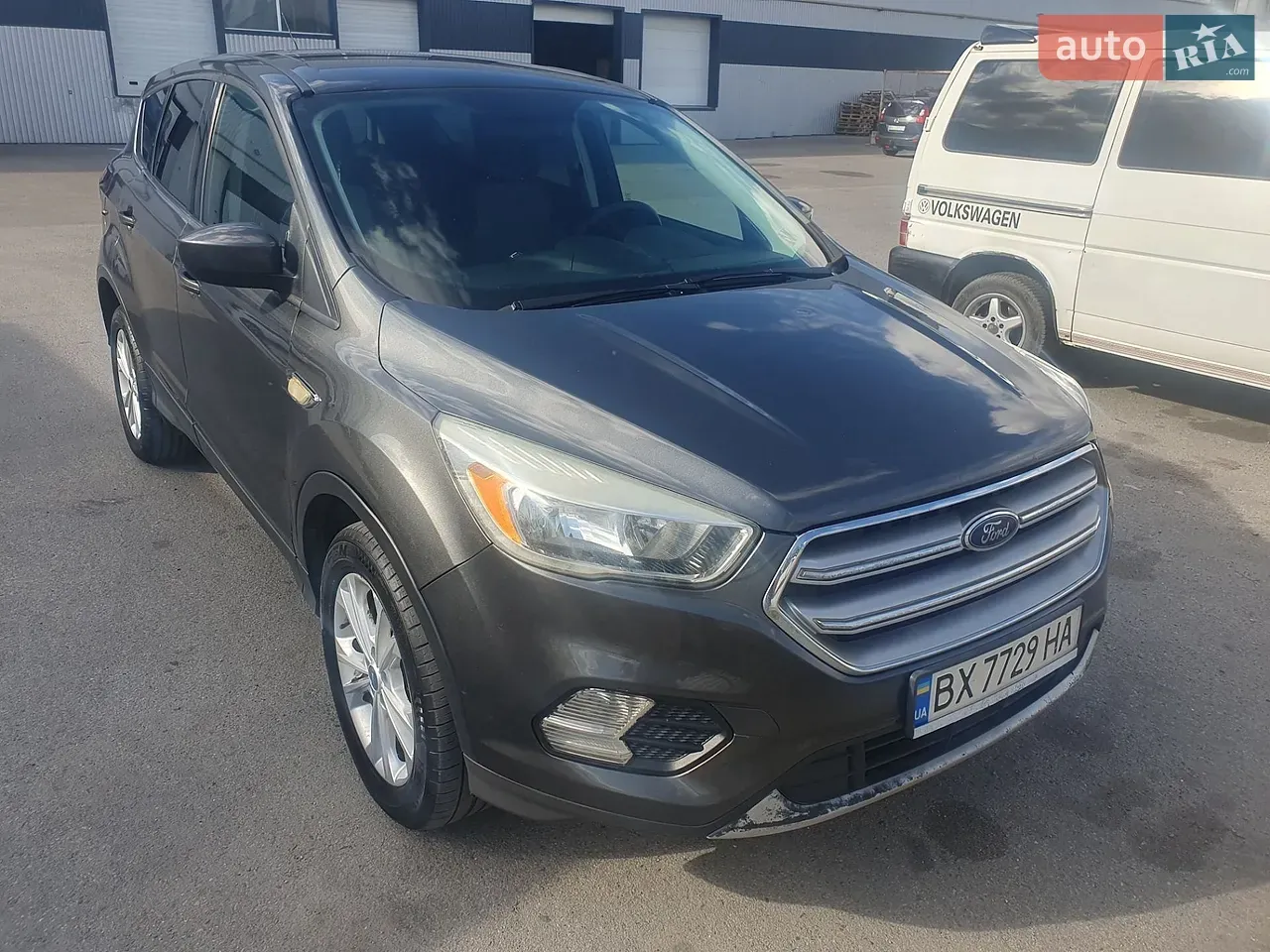 Ford Escape 2017 photo 2