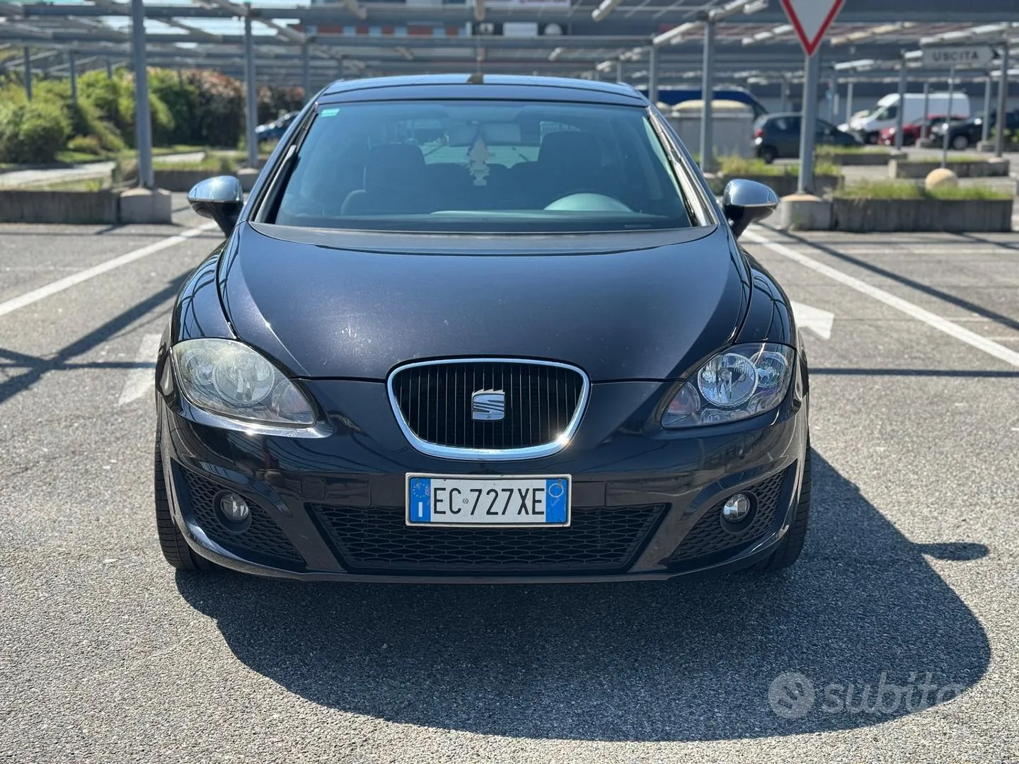 Seat Leon 2010 photo 2