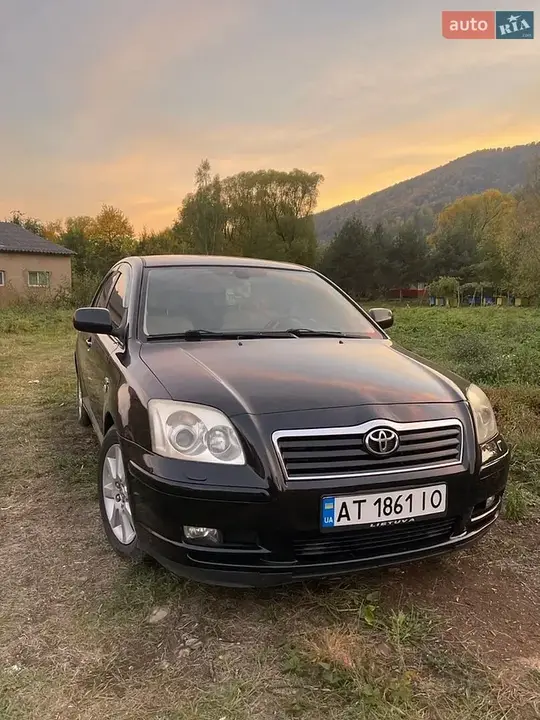 Toyota Avensis 2005 photo 4