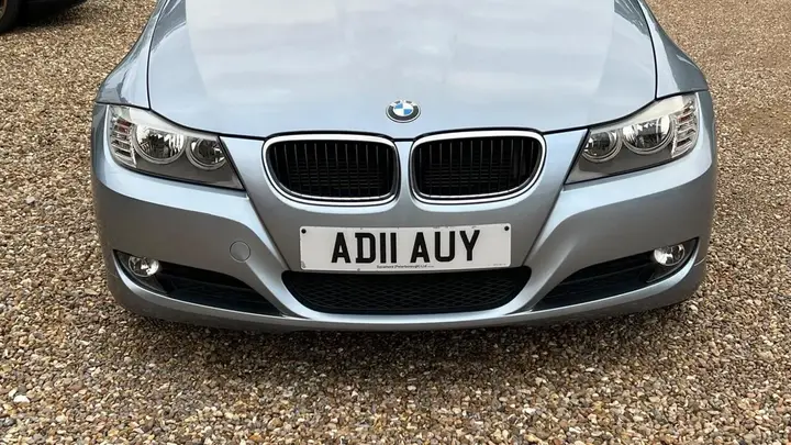 BMW 3 Series 2011 photo 5