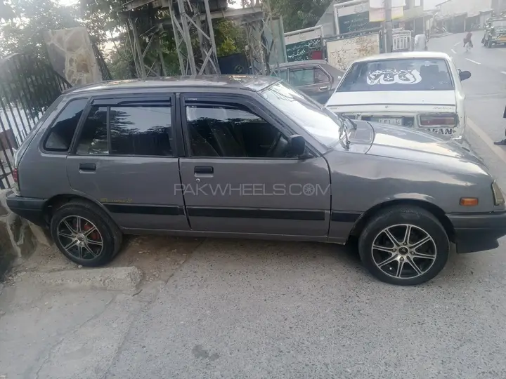 Suzuki Khyber