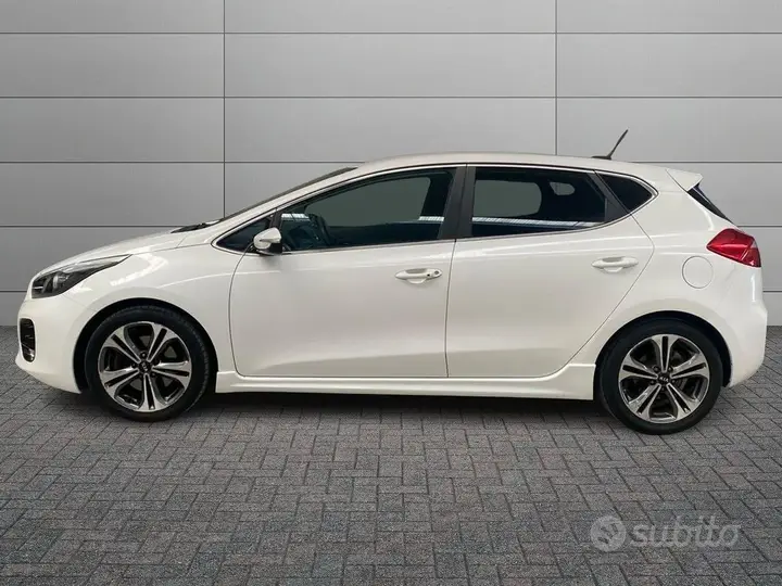 Kia Ceed 2016 photo 2