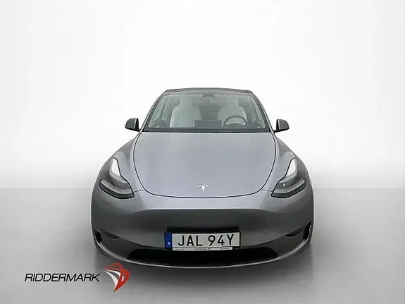 Tesla Model Y 2023 photo 3