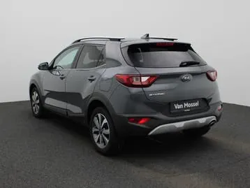 Kia Stonic 2021 photo 2