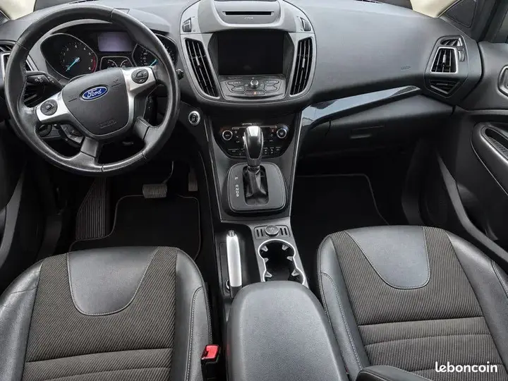 Ford Kuga 2016 photo 4