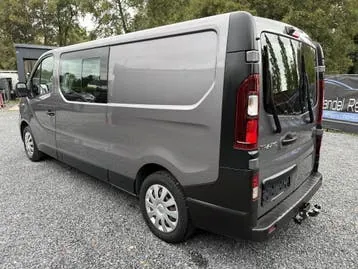 Renault Trafic 2019 photo 3