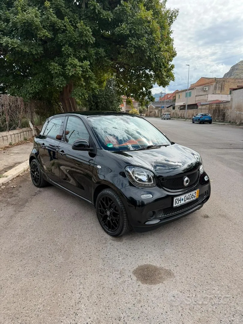Smart Forfour 2014 photo 2
