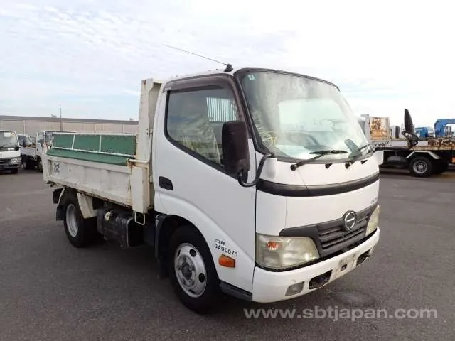 Hino Dutro
