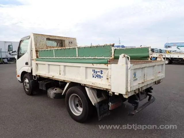 Hino Dutro 2010 photo 3