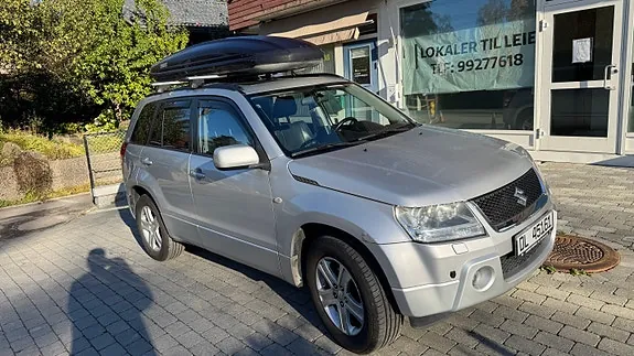 Suzuki Grand Vitara 2006 photo 2