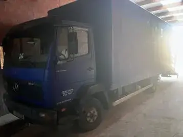 Mercedes-Benz 814