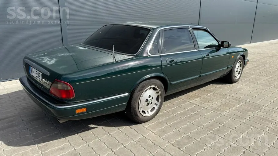 Jaguar Xj 1997 photo 4
