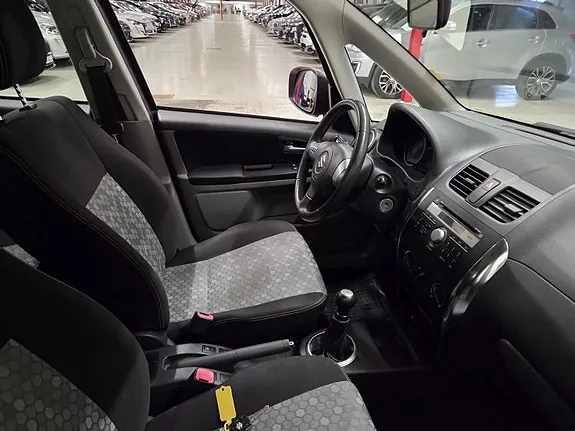 Suzuki Sx4 2013 photo 4