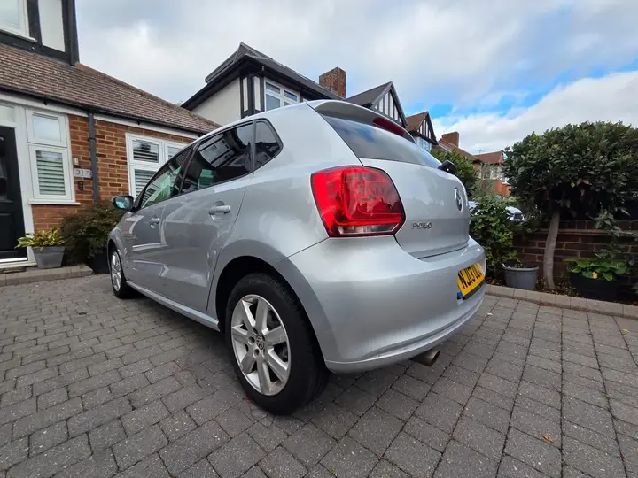Volkswagen Polo 2013 photo 4
