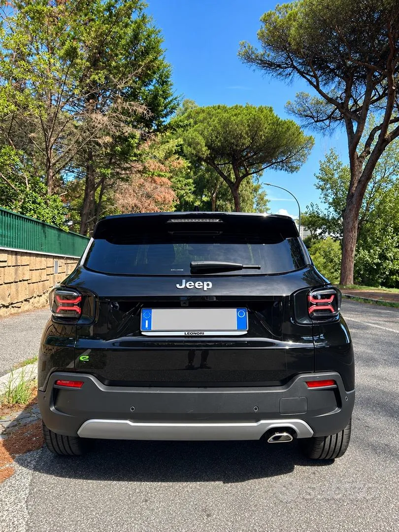 Jeep Avenger 2024 photo 2