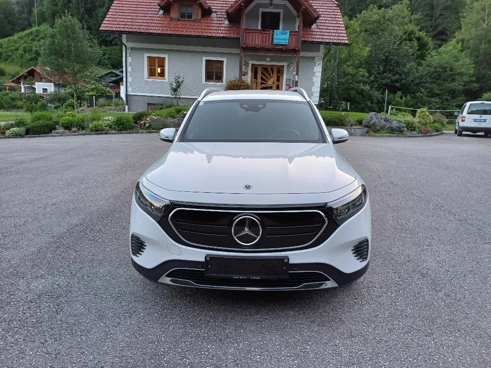 Mercedes-Benz Eqb 2023 photo 2
