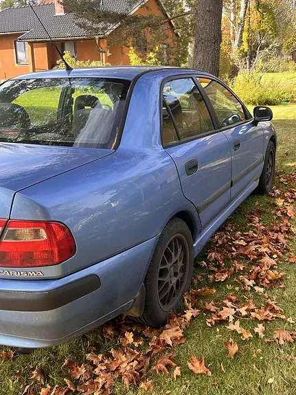 Mitsubishi Carisma