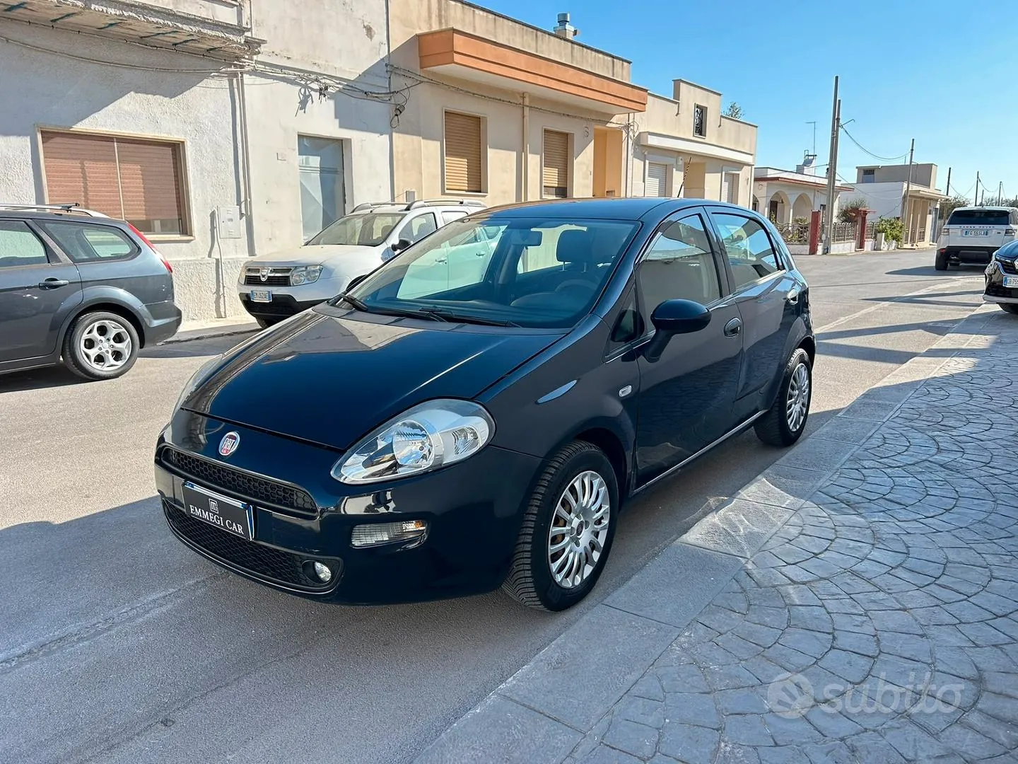 Fiat Punto 2015 photo 2