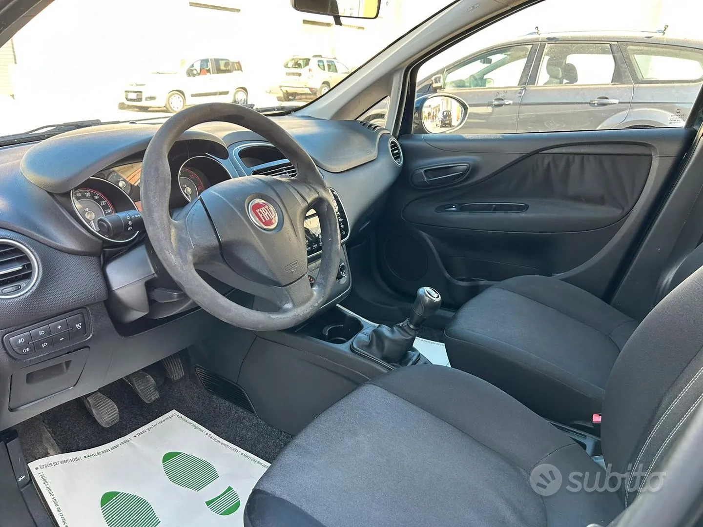 Fiat Punto 2015 photo 5