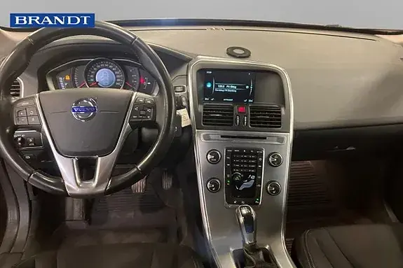 Volvo Xc60 2017 photo 4