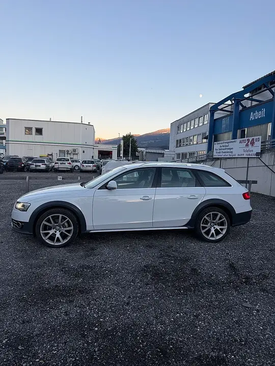 Audi A4 Allroad 2014 photo 3