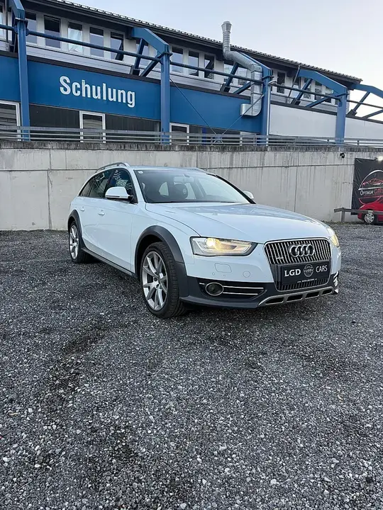Audi A4 Allroad 2014 photo 2
