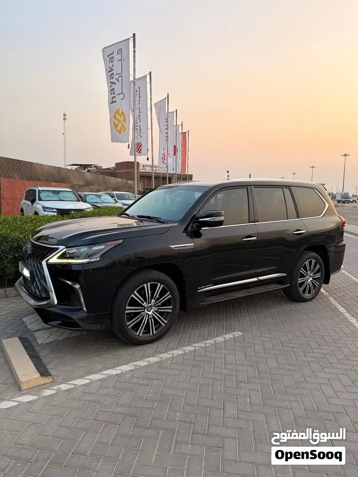 Lexus Lx 2018 photo 4