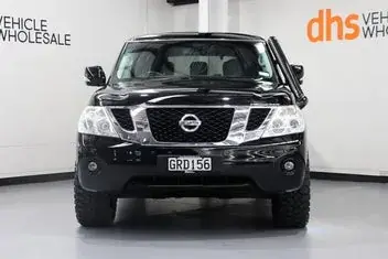 Nissan Patrol 2013 photo 3