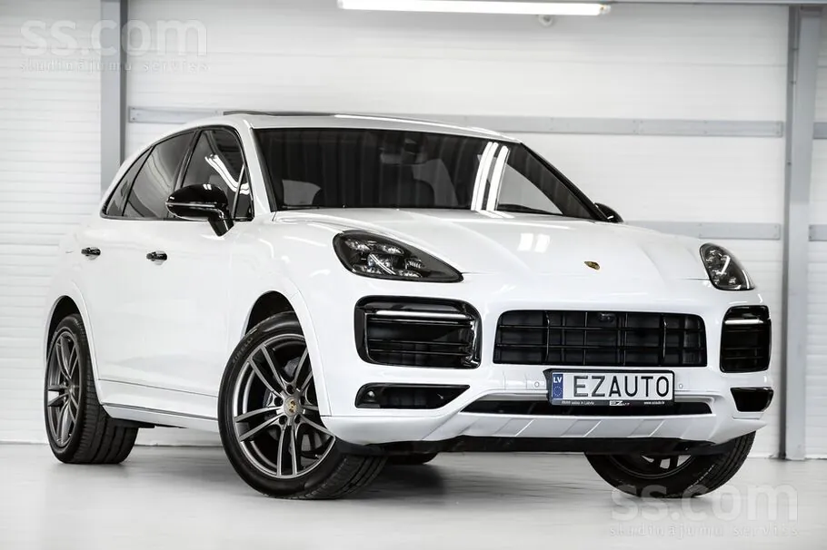 Porsche Cayenne 2021 photo 2