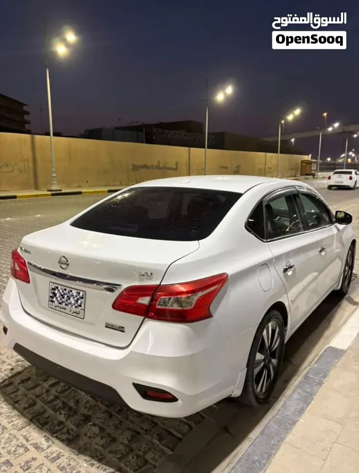 Nissan Sentra 2019 photo 2