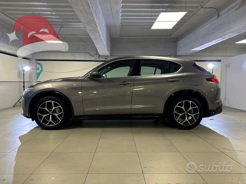 Alfa Romeo Stelvio 2021 photo 2