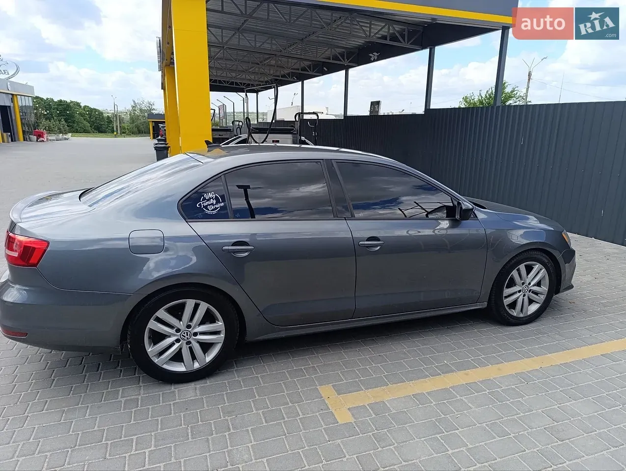 Volkswagen Jetta 2015 photo 3
